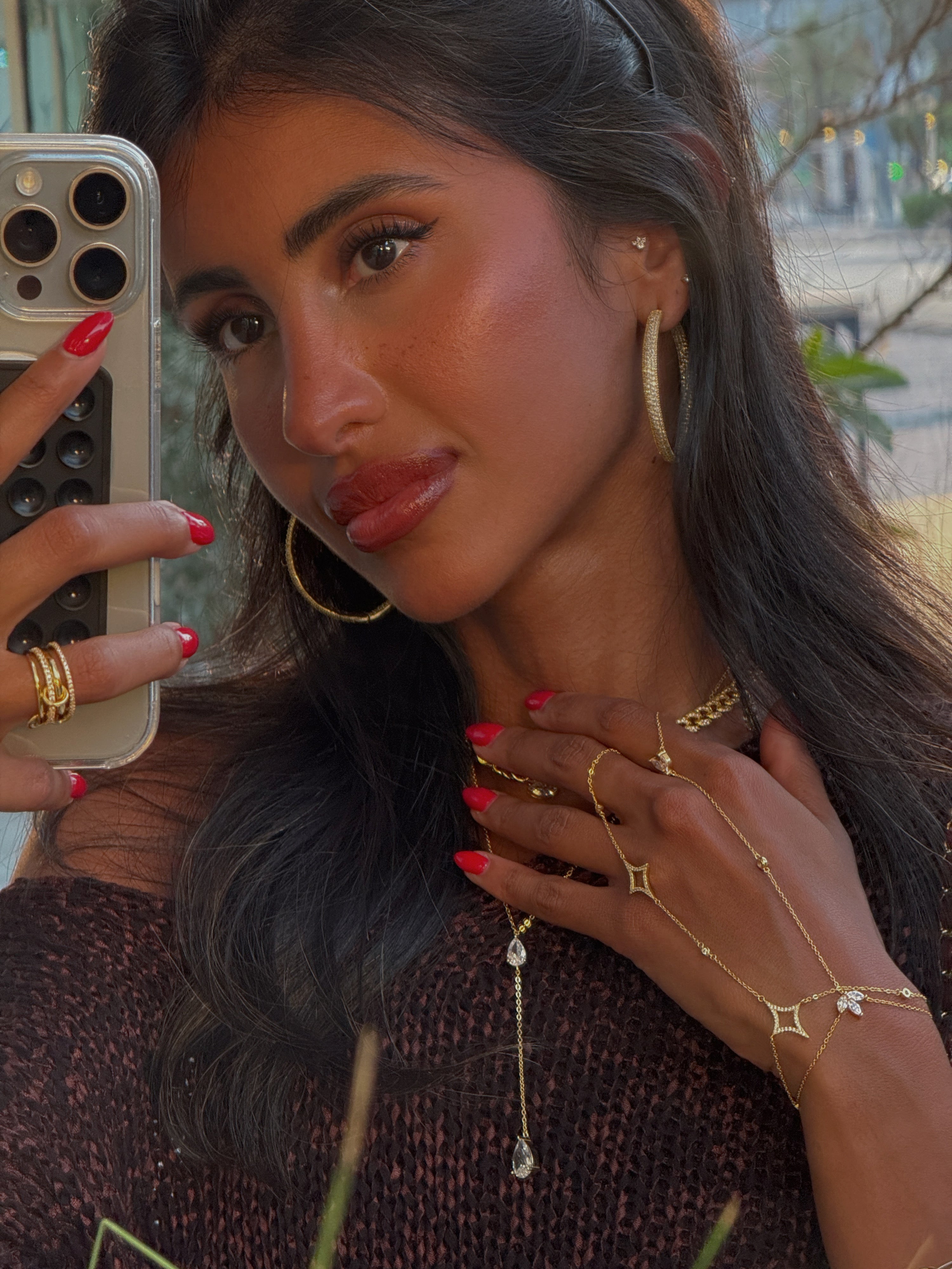 Luna Luxe Hoops