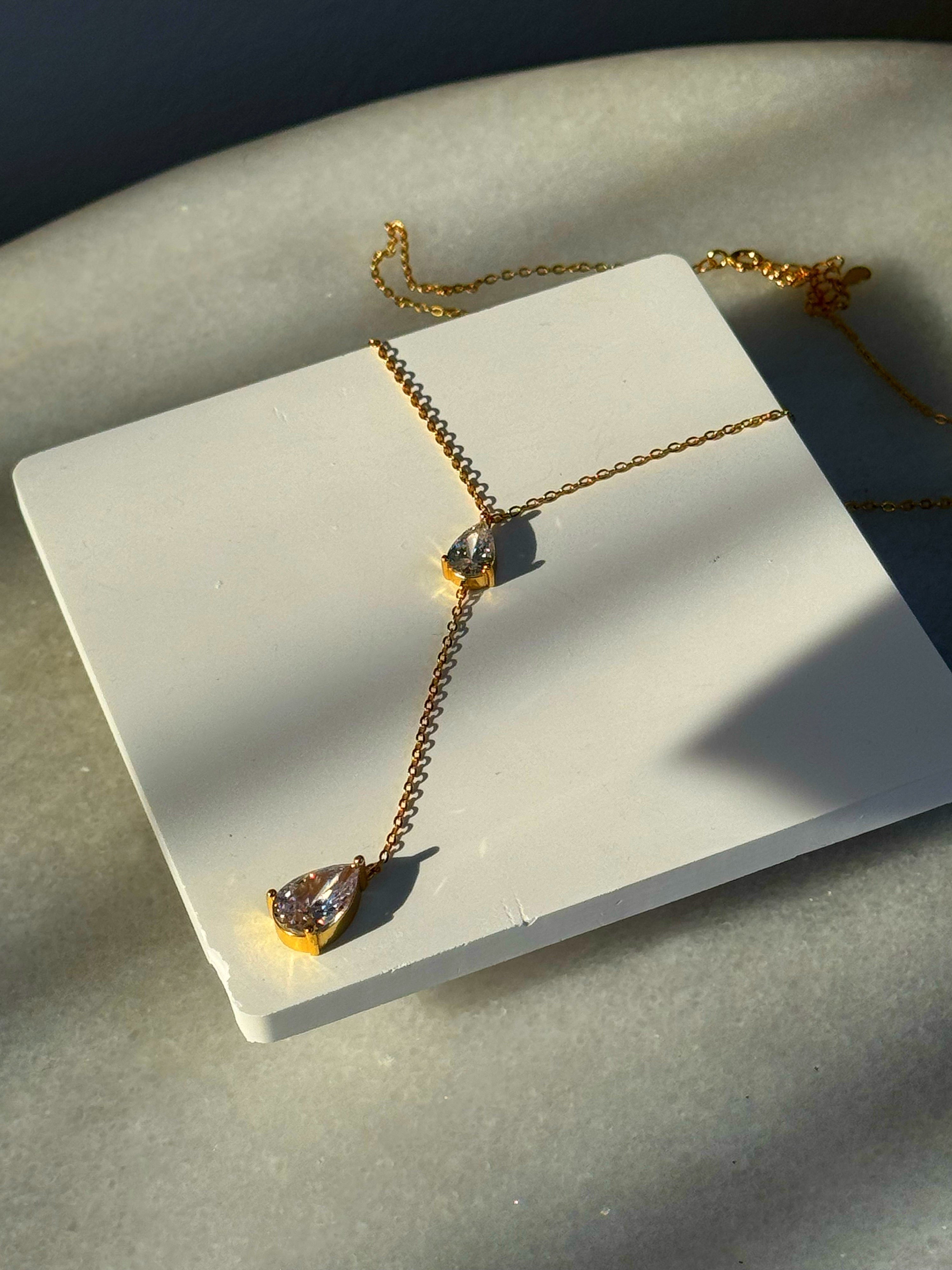 Nyla Gold teardrop necklace