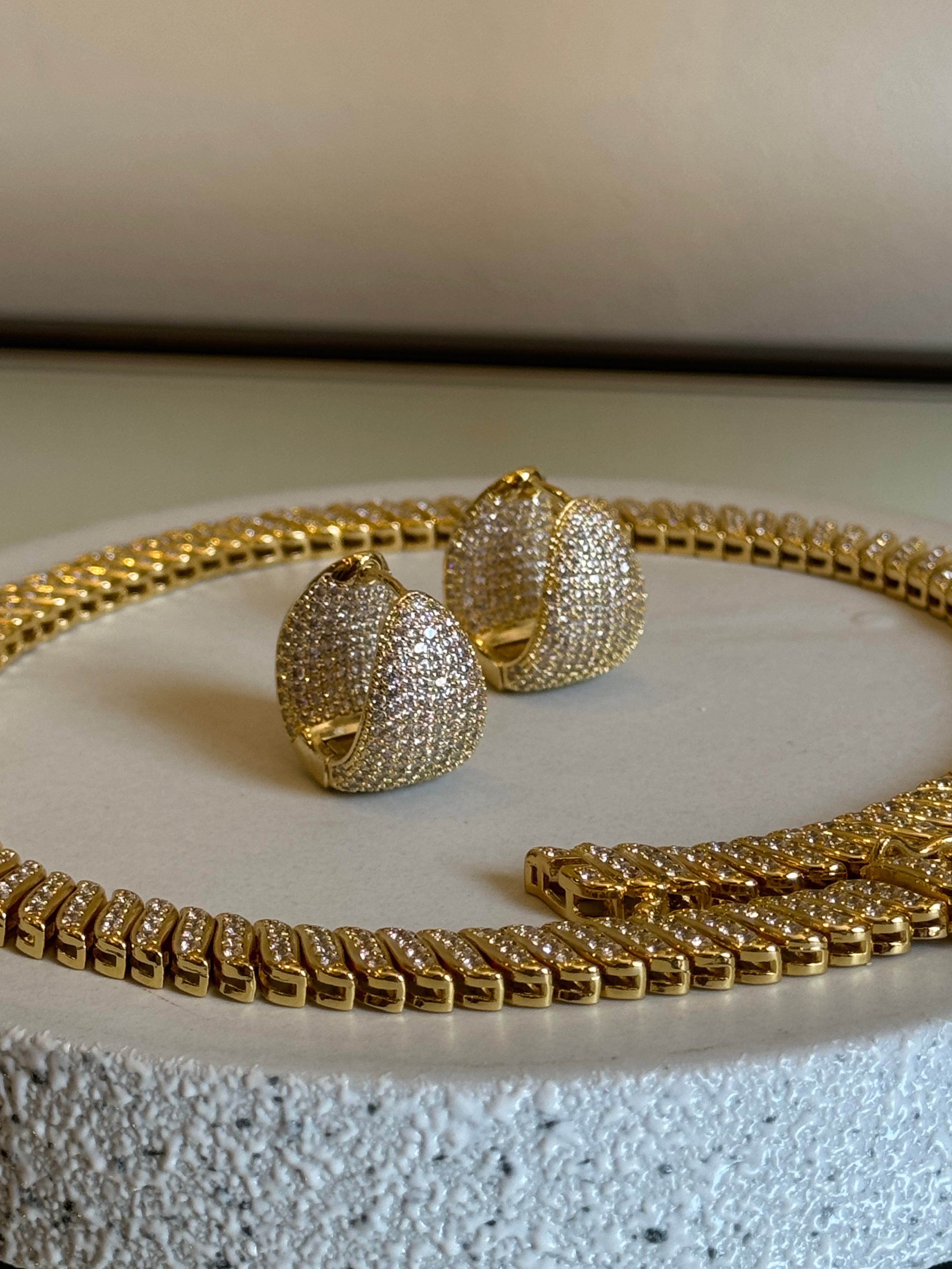 Samar Gold Necklace