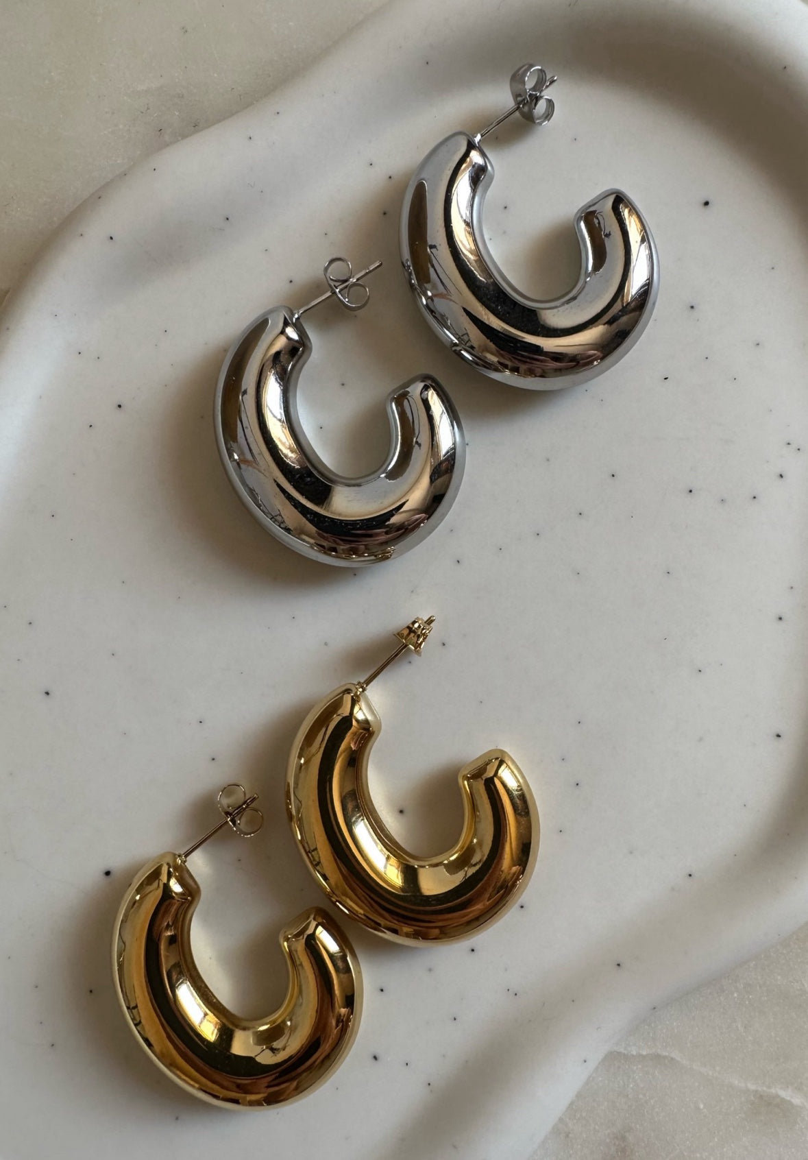 Belle earrings in silver